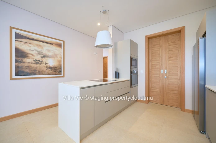Belle Vue Harel - Spacious 4-bedroom ground floor apartment (Sole Mandate)