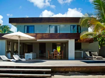 5 Bedroom Villa