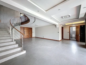 Maison de 6 Chambres