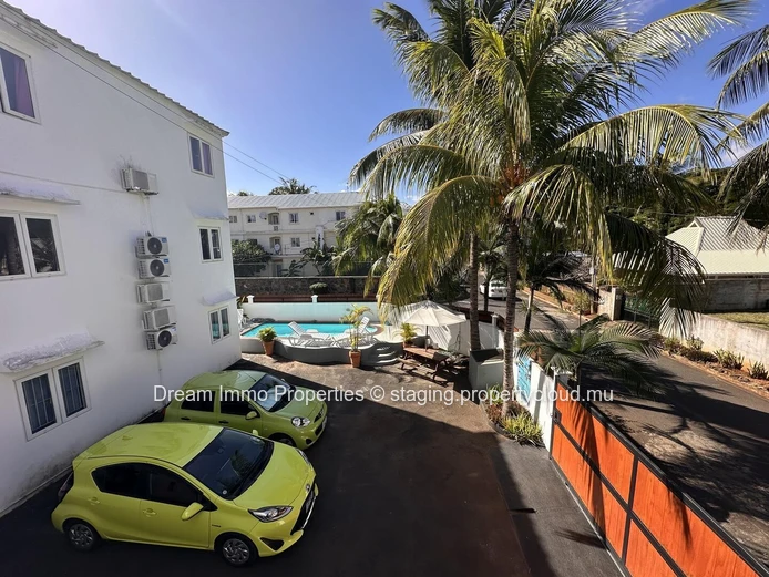 Complexe Residentiel De 6 Appartements Proche Plage De Flic En Flac - Ile Maurice