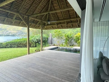 4 Bedroom Villa