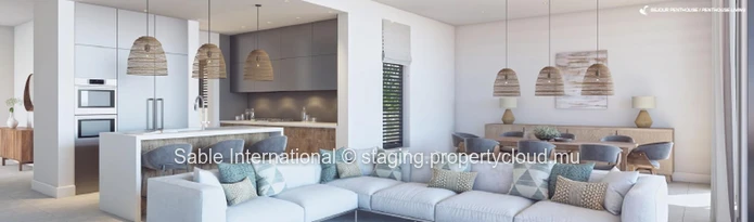 Luxury Beachfront Penthouse with Private Pool in Rivière Noire! Sea Views, Mountain Views, Fully Equipped 