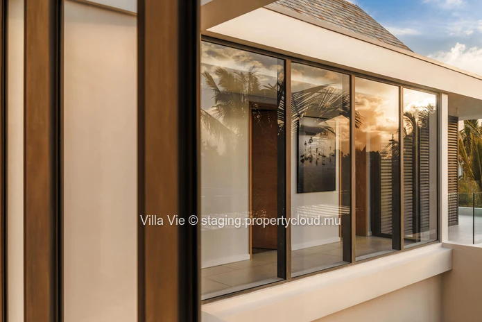 Belle Mare - Sublime 4 bedroom villa with sea access