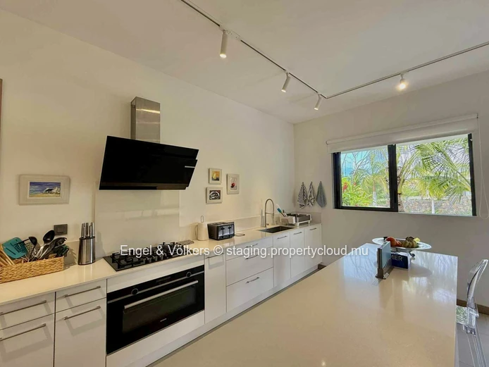 A Modern Masterpiece with Breathtaking Views