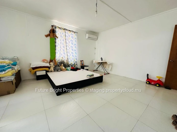 Dream Family Home Awaits in Pointe Aux Sables (Sole Mandate)