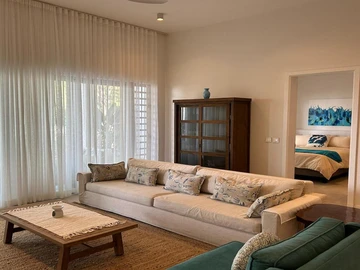 4 Bedroom Apartment