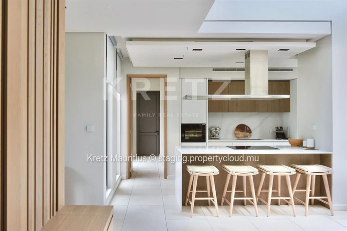 Exclusive – Contemporary villa in the heart of a 5* hotel estate (Sole Mandate)
