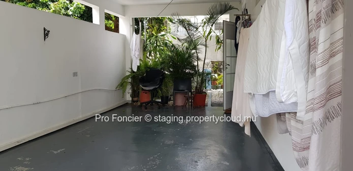 Maison à vendre à Quatre-Bornes - Vivre au centre et rentabiliser votre bien