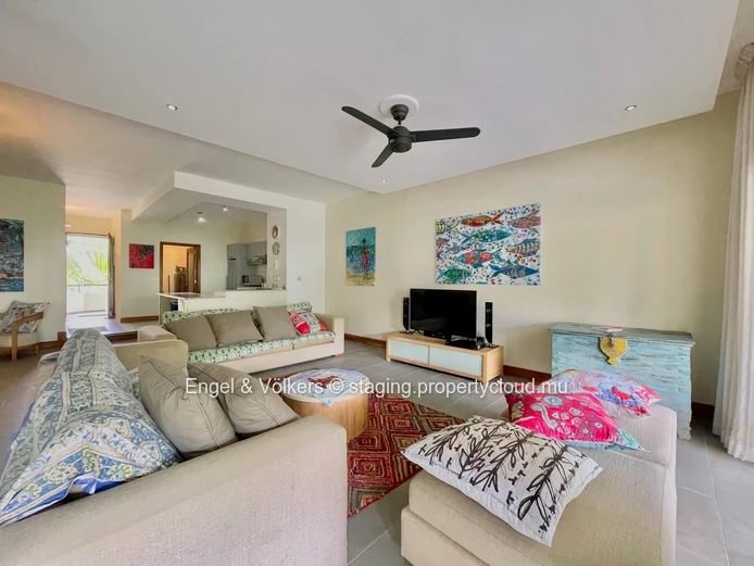 Rare Find in the North - Ocean Views and Beach Access