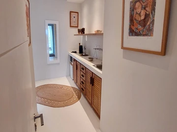 4 Bedroom Apartment