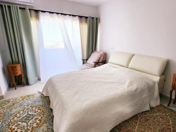4 Bedroom Apartment