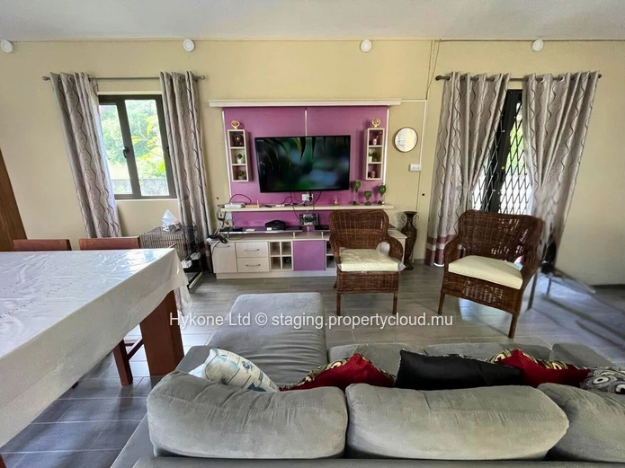 House To Rent In Trou aux Biches