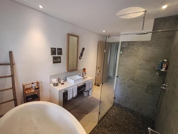 3 Bedroom Townhouse, Duplex