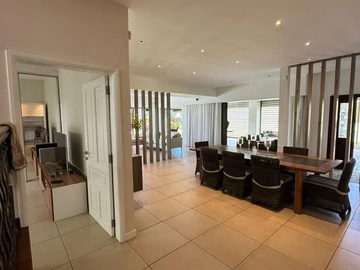 5 Bedroom Villa