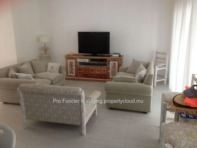 Apartment for sale in Belle-Mare - Access to sea