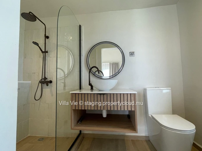 Mont Choisy  - Modern 3-Bedroom House with Pool (Sole Mandate)