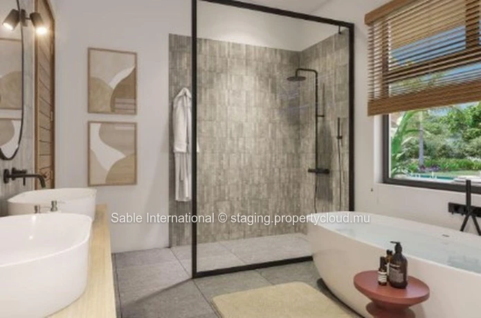 Villa PDS à vendre à Tamarin, 267m² habitables, 375m² de terrain, 4 chambres, bureau, piscine privée.