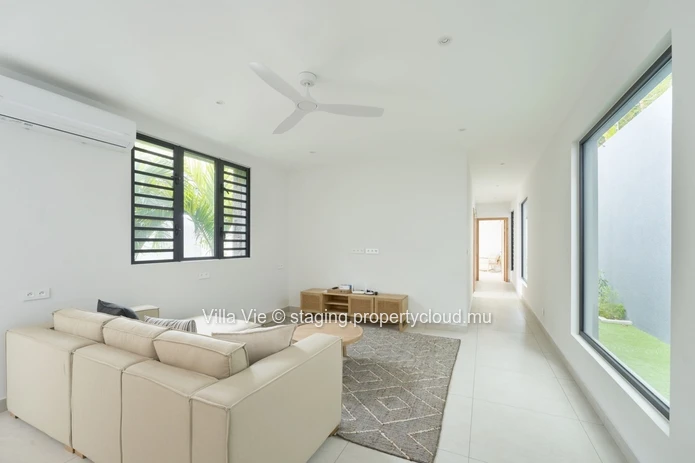 Forêt Daruty - Somptueuse villa de 4 chambres avec piscine privée.