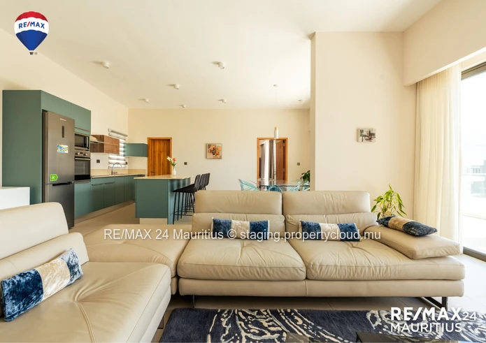 Exceptional Penthouse with Breathtaking Views, next to CyberCity