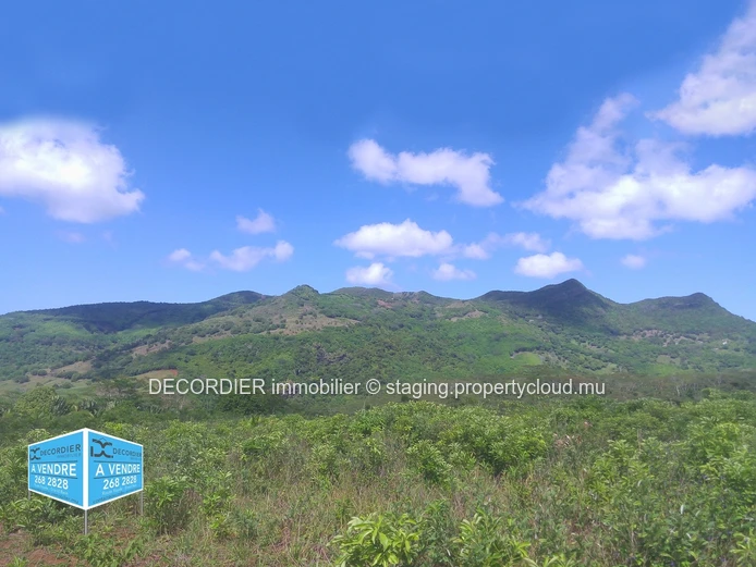 Terrain agricole de 464.62 arpents en vente de Quartier de la savanne à Chamarel