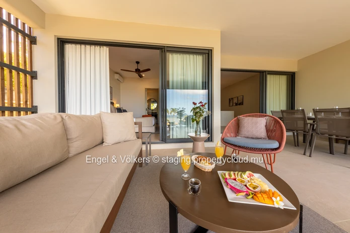 Modern 3-Bedroom Beachfront Apartment with Sea Views