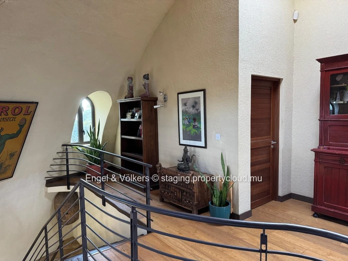 Unique Dome-Shaped Luxury Villa