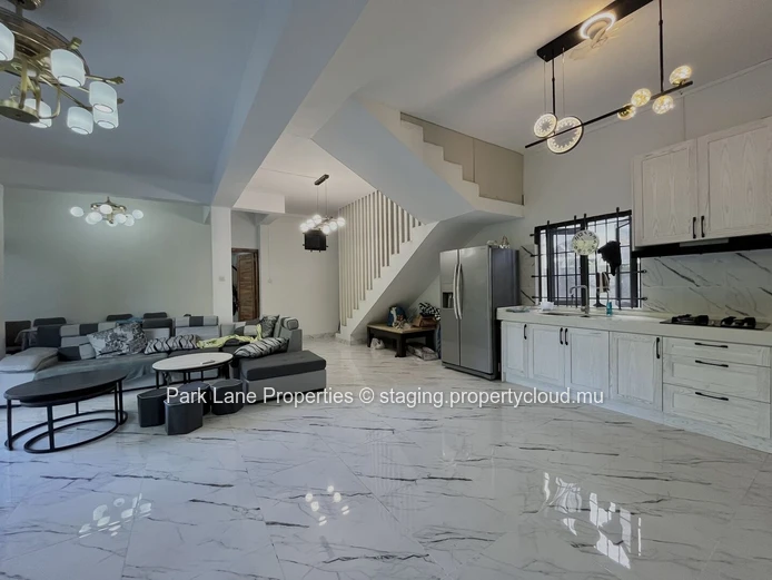 Maison de Luxe de 7 Chambres à Riambel avec Piscine Privée, à 5 Minutes de la Plage