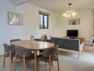 4 Bedroom Villa