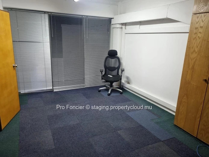 Cosy Office Space for rent in Port-Louis