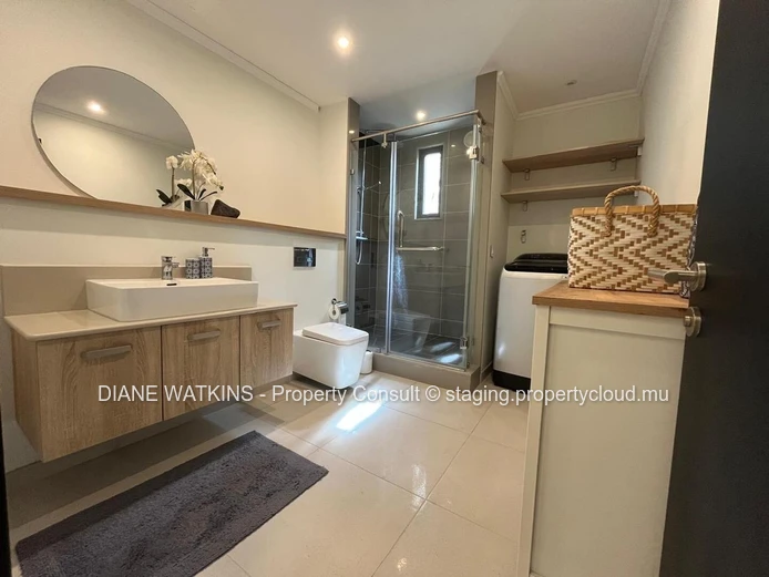 Appartement avec terrasse au rez-de-chaussée à vendre à  Flic en Flac