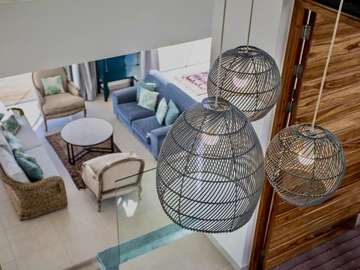 5 Bedroom Villa