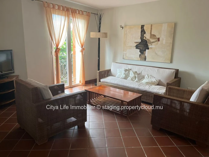 Stunning 2-Bedroom En Suite Duplex in Port Chambly