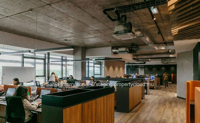 Prime AAA Grade Offices for Sale (1400 m²)