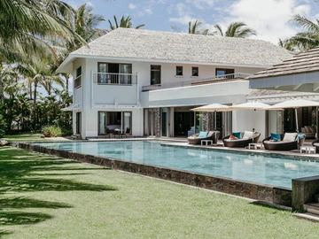 6 Bedroom Villa