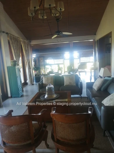House for Sale - Carlos