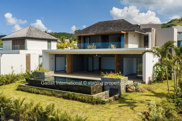 Luxury Villa with Sea and Golf Views for Sale | Heritage Valriche – Bel Ombre
