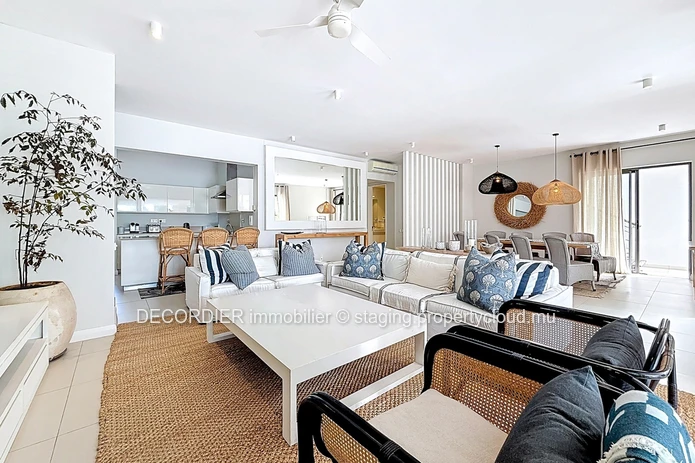 Penthouse - accès plage privée