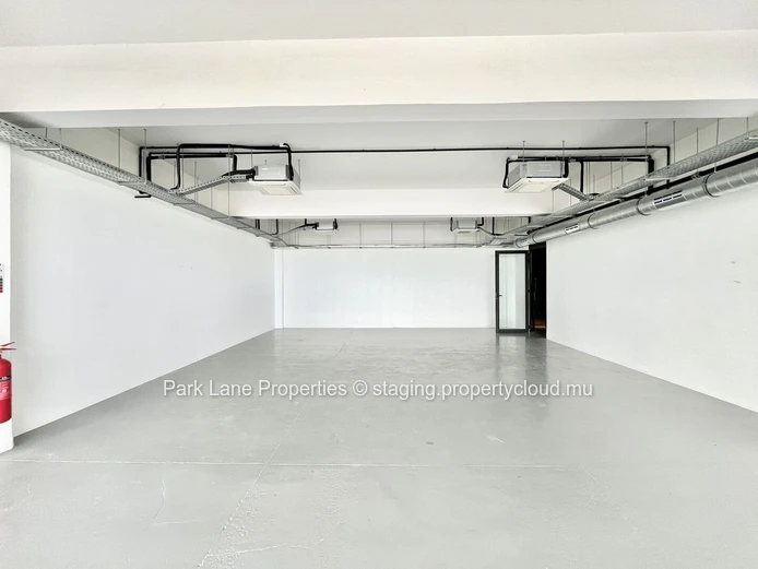 Modern Office Spaces in the Innovative Nouvelle Usine Project, Floreal 