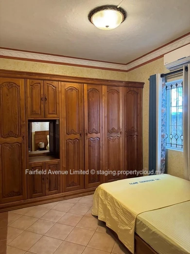 Furnished villa for rent in Bain Boeuf, Pereybere. 150m², 4 bedrooms, outdoor area with shared pool, close to all ame...