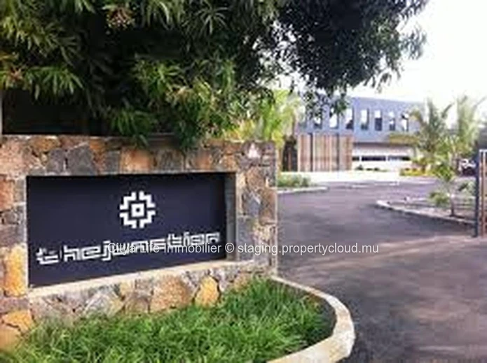 "Modern Office Space for Rent in Calebasses - Secure Parking, Generator Included - Rs 20,000/month"