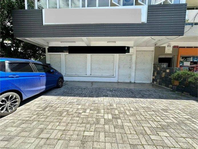 Commercial Space for Rent in Pointe aux Canonniers.