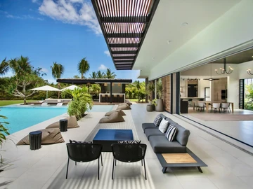4 Bedroom Villa