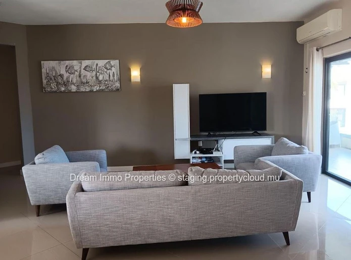 Beachfront! Somptuous Sea View Resale Apartment In Flic En Flac – Mauritius