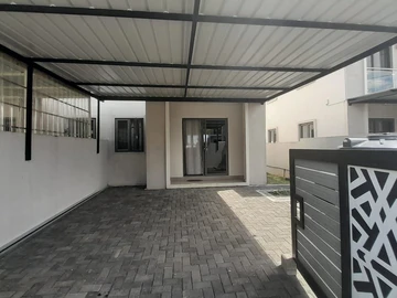 Townhouse, Duplex de 3 Chambres