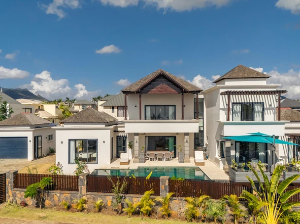 4 Bedroom Villa