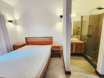 4 Bedroom Villa
