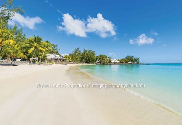 Terrains Residentiels Entre Montagne & Mer A Flic En Flac – Ile Maurice