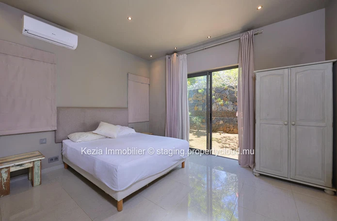 Beautiful Balinese villa with clean lines