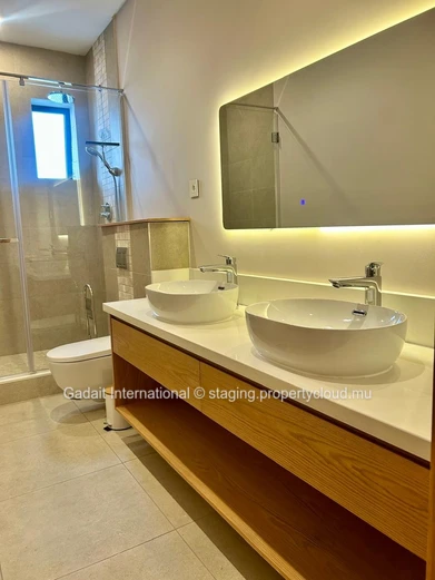 Invest in O Petit Parc – Contemporary 3-Bedroom Apartment in a Secure Estate