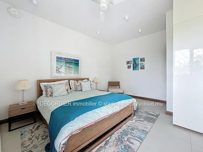 Penthouse vue mer avec plage privée